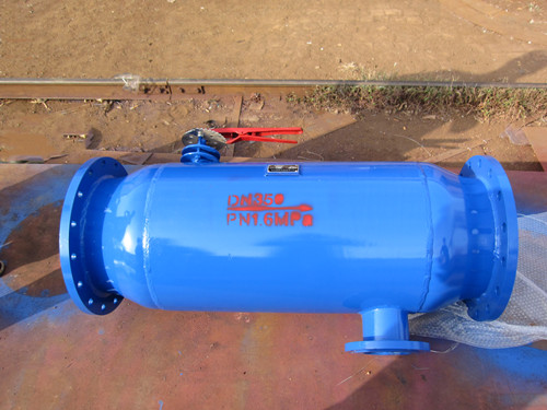 臥式直通除污器DN350實物正面 臥式直通除污器DN350實物正面